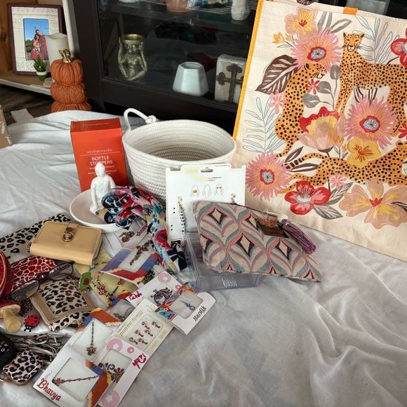 Wild Mystery Bag πΊππ¦ - Picture 4 of 5